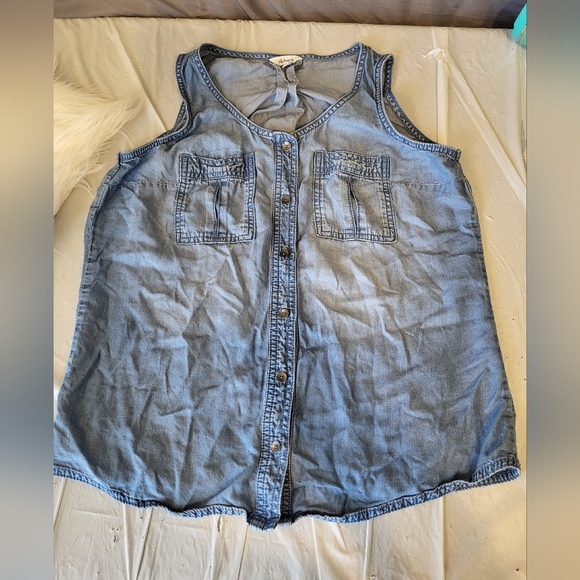 Reitmans Light Blue Button-Front Tank Top, Size Small - Picture 4 of 4